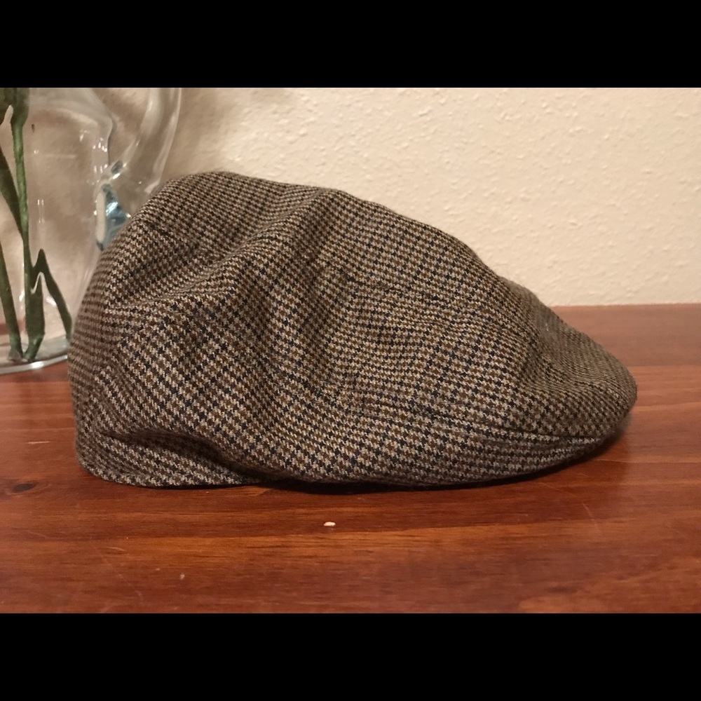 Newspaper hat